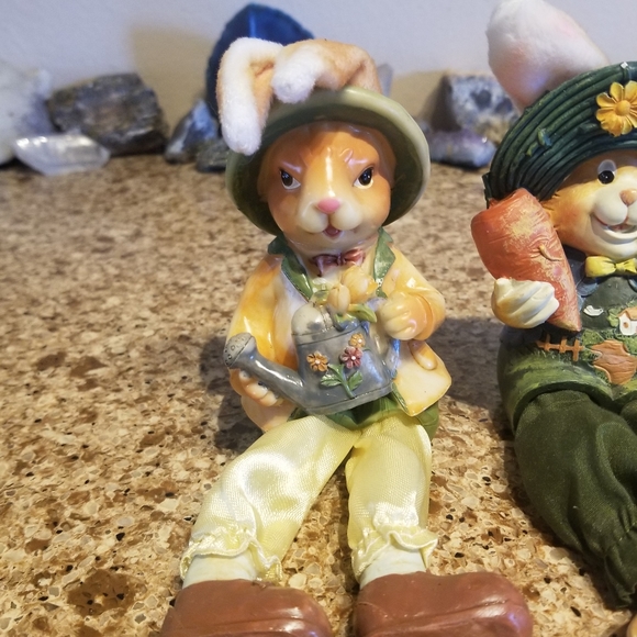 2 Shelf Sitting EASTER BUNNIES w Dangle Legs - Picture 2 of 16